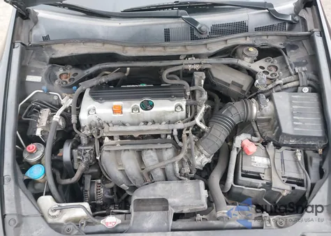 2010 Honda Accord 2.4 Ex-L из США, поврежденный, VIN 1HGCP2F85AA156369